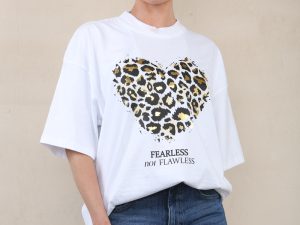 220GSM Oversize T-Shirt In Leopard Heart Foil Print