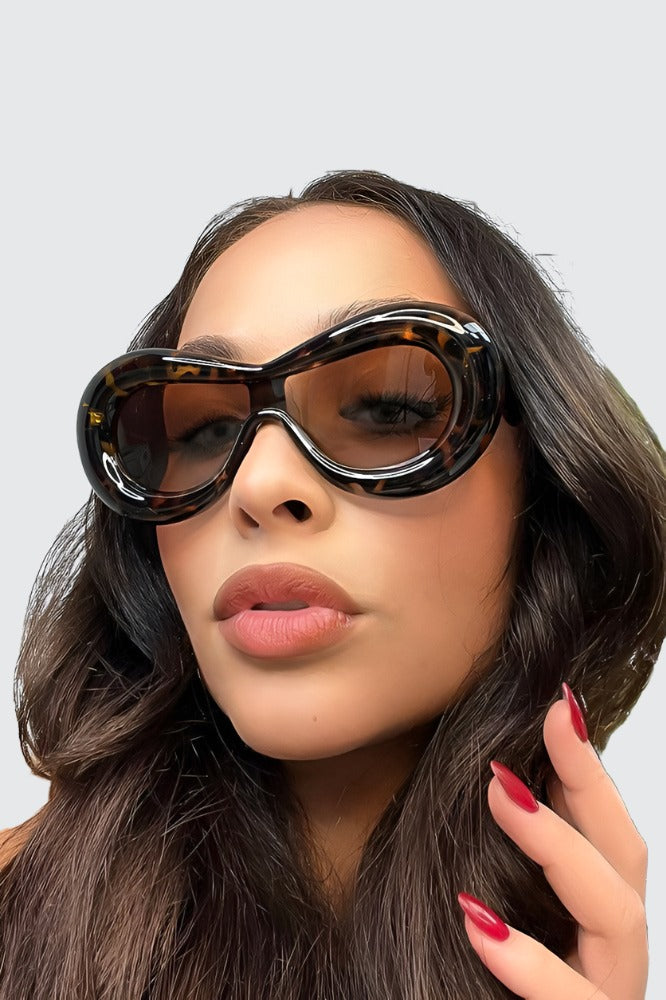 Exaggerated Blown Up Frame Sunglasses