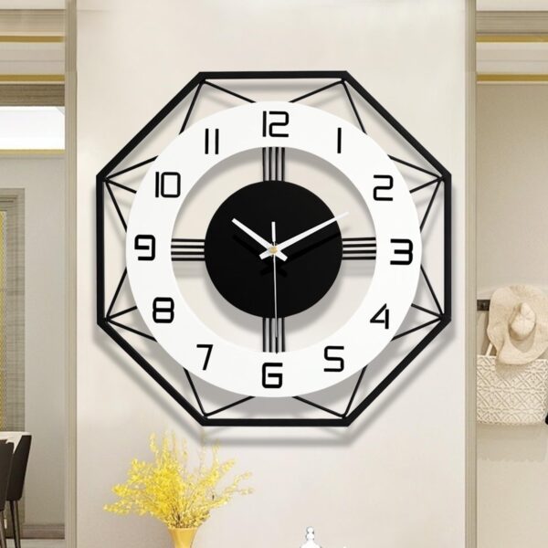 Top City Living Room Wall Clock